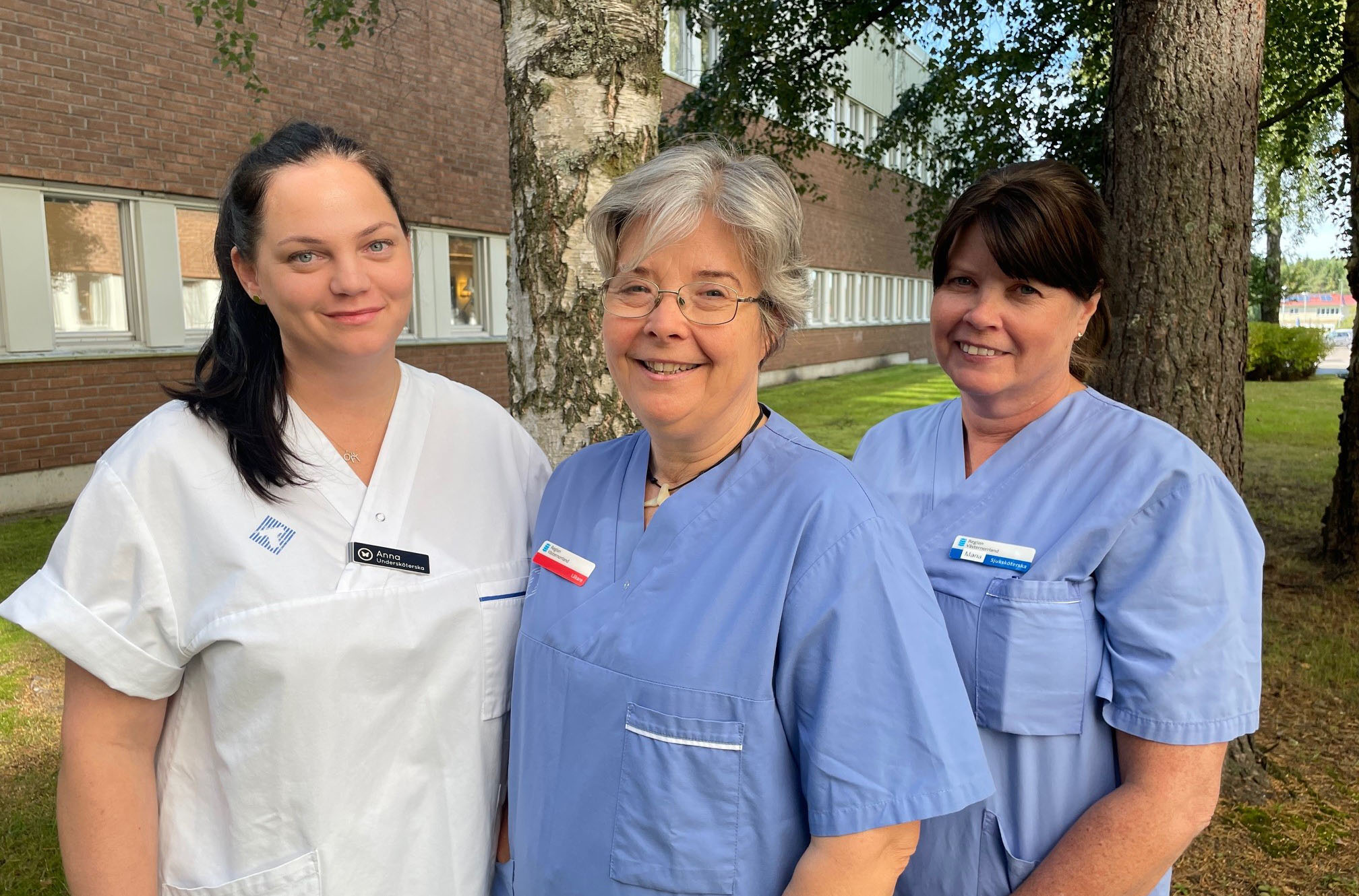 Anna Grandin, undersköterska, DXA-operatör och frakturkoordinator, Eva Oskarsson, överläkare och Maria Bohman, sjuksköterska och frakturkoordinator på Osteoporosmottagningen i Sundsvall.