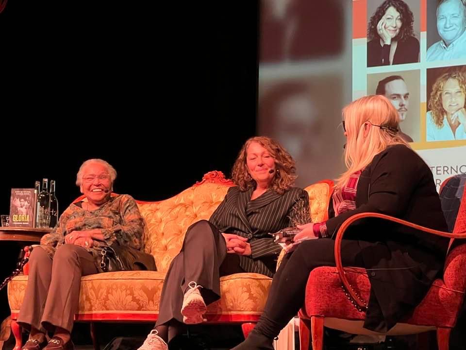 Mittlitt 2024 i Timrå på Söråkers Folkets hus, Gloria Ray Karlmark, Elisabeth Åsbrink och Cecilia Dahlbäck